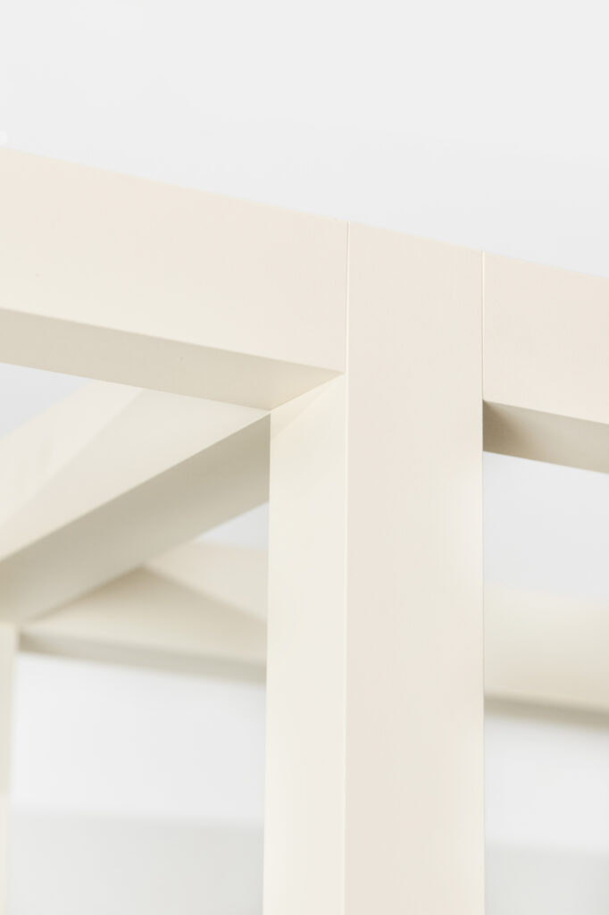 Akuart-Image-Bank-Packshots-In-Your-Room-Image-20