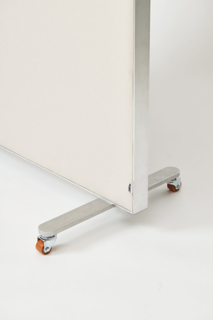 Akuart-Image-Bank-Packshots-Mobile-Writing-Board-Image-13