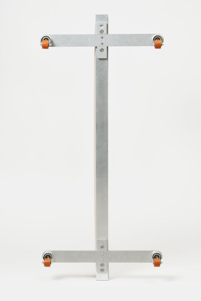 Akuart-Image-Bank-Packshots-Mobile-Writing-Board-Image-17