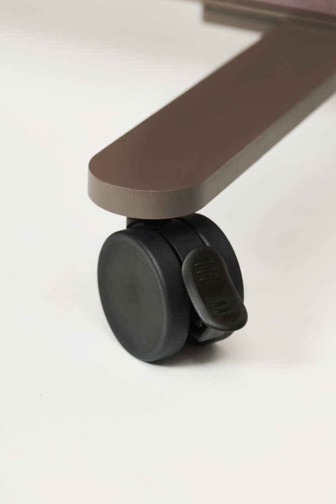 Akuart-Image-Bank-Packshots-Supersonic-Floor-Screen-Image-5