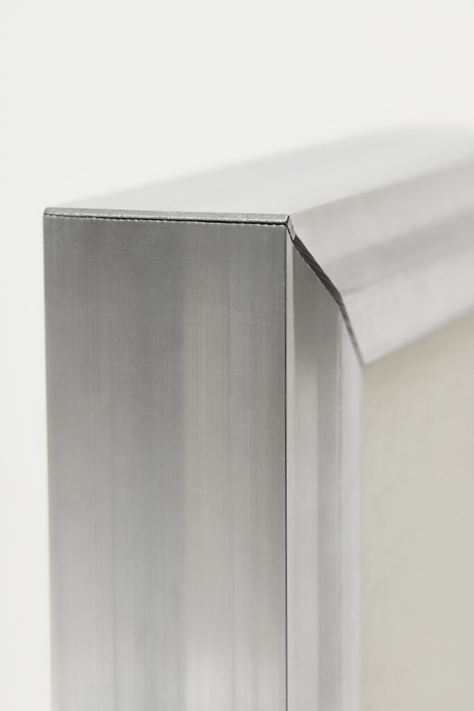 Akuart-Image-Bank-Packshots-Supersonic-Wall-Panel-Image-14