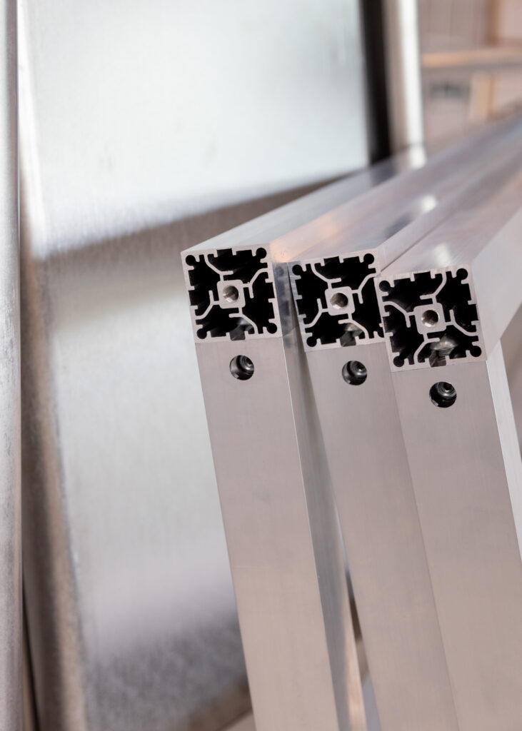 Akuart-Image-Bank-Lifestyle-In-Your-Room-Image-32