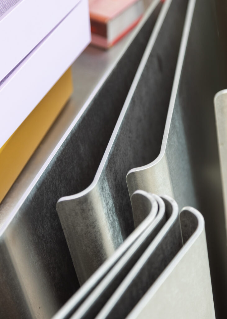 Akuart-Image-Bank-Lifestyle-In-Your-Room-Image-33