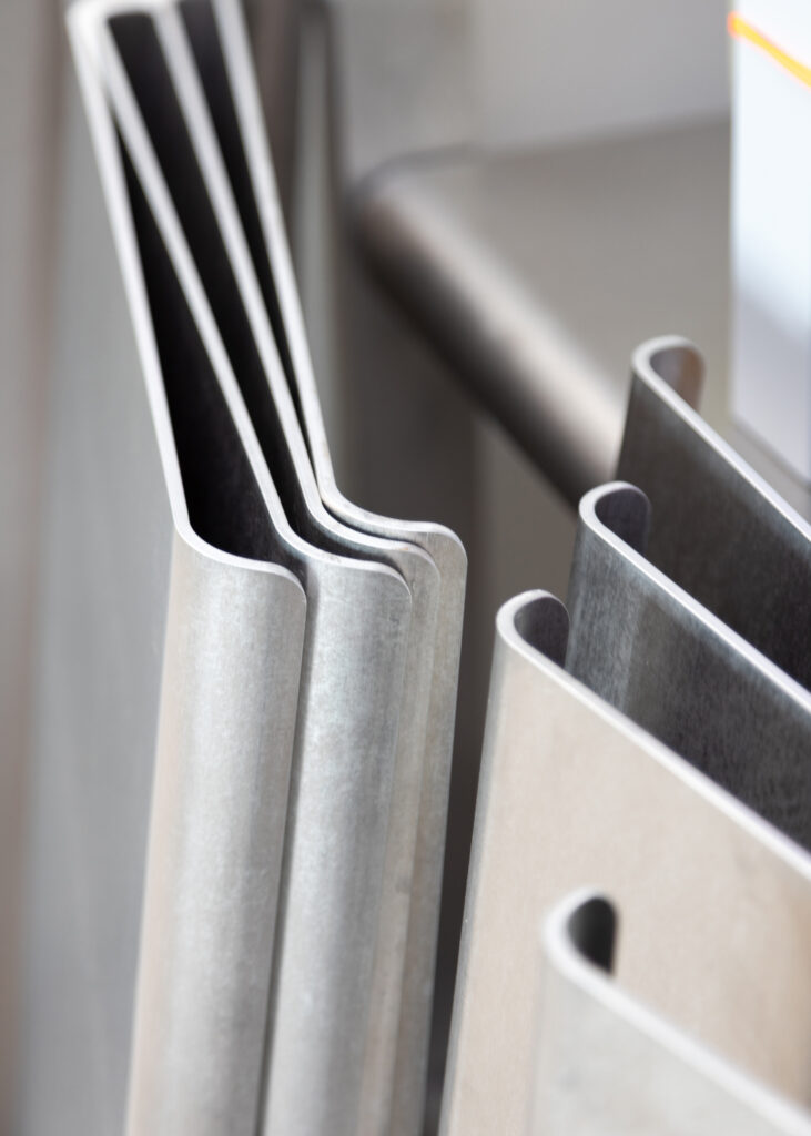 Akuart-Image-Bank-Lifestyle-In-Your-Room-Image-35