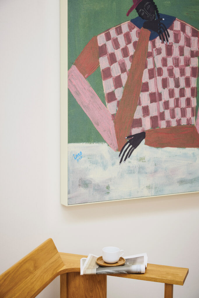 Akuart-Image-Bank-Lifestyle-Supersonic-Wall-Panel-Artwork-Image-8