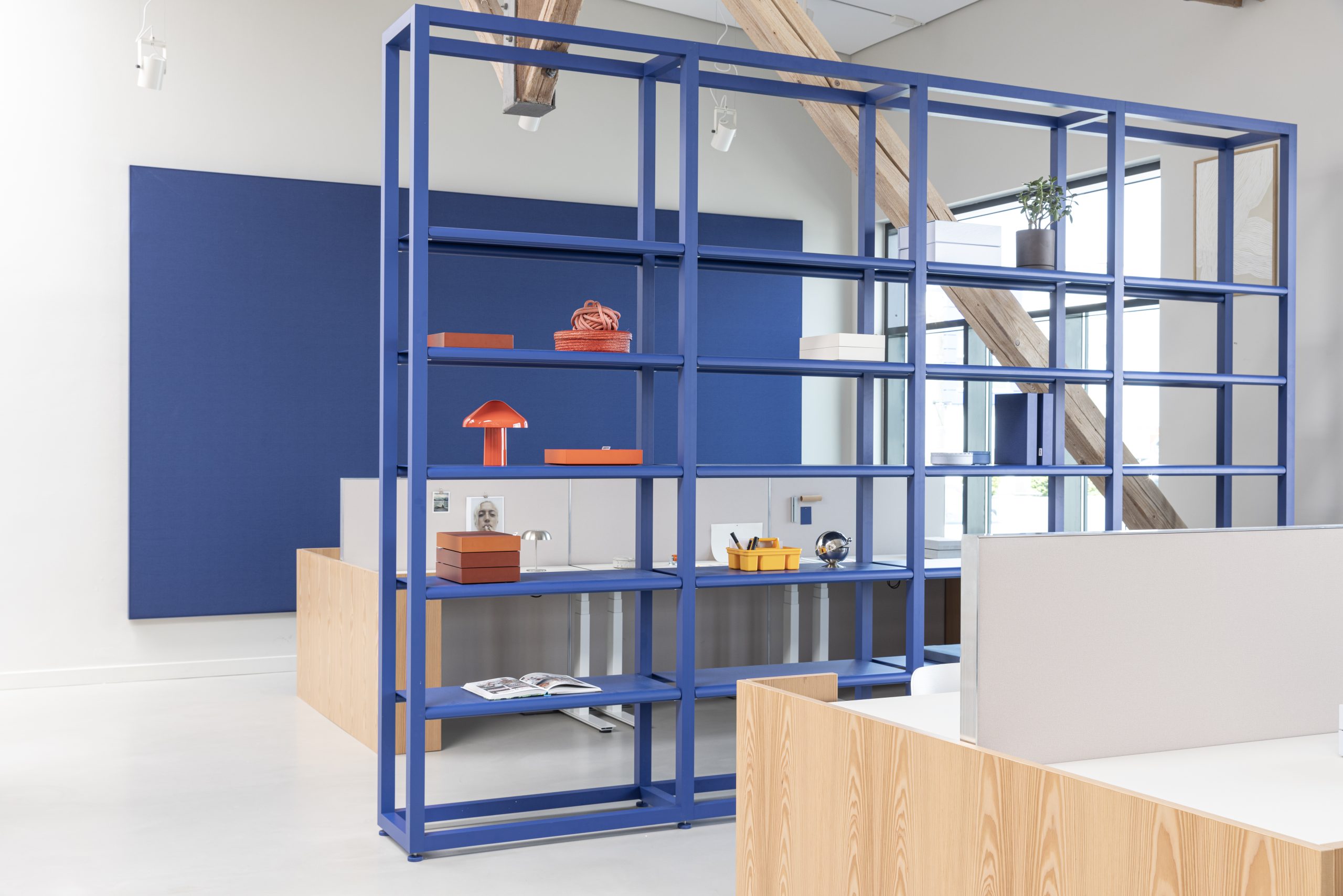 Akuart_Showroom_Lifestyle_7-2